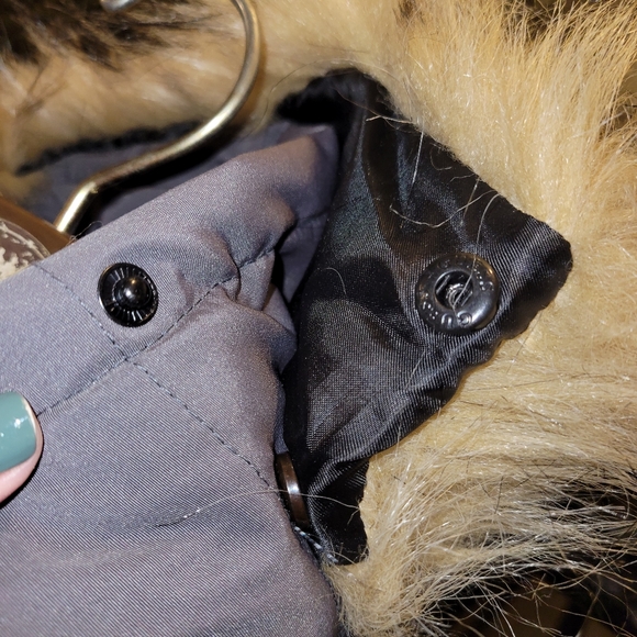 Guess Winter Coat - Picture 5 of 6